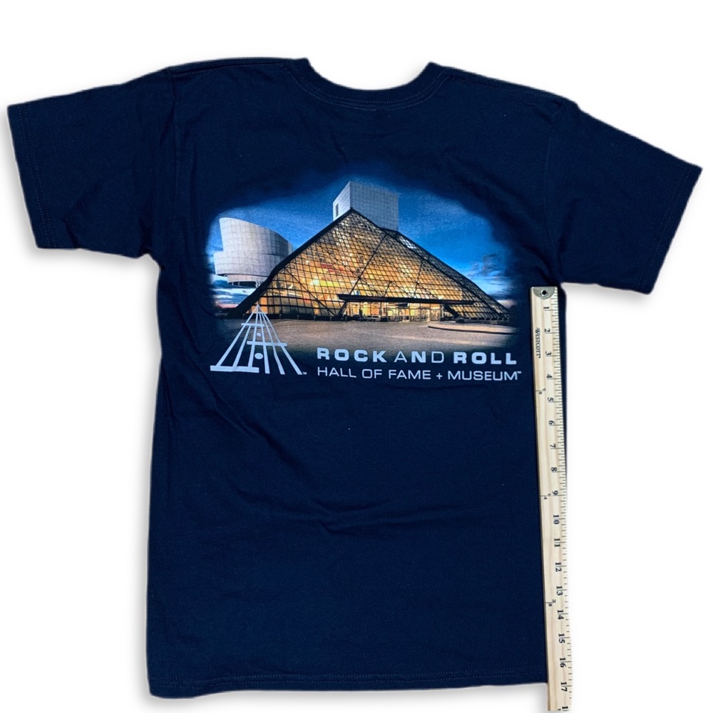 Rock N Roll Hall of Fame Museum T Shirt Blue XS